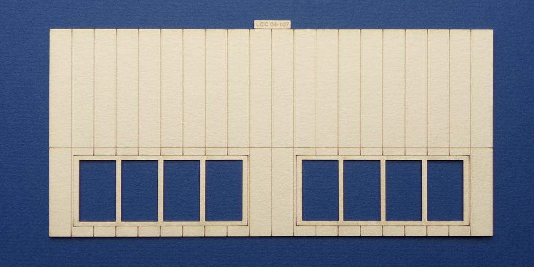 LCC 04-107 OO gauge north light style engine shed roof panel Roof panel for the north light style engine shed. 